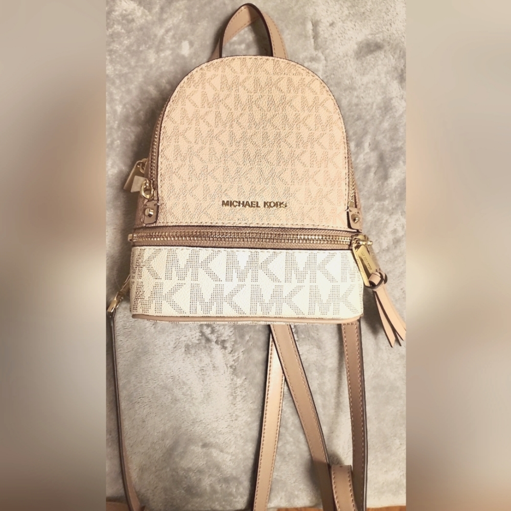 Michael Kors Women's Small Backpack Purse,White and Tan Multicolor